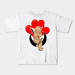 Angel Cupid resting on the moon and with red hearts Kids T-Shirt